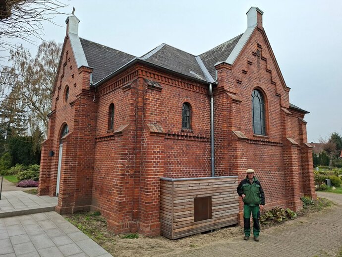 Blick auf die Friedhofskapelle Altstadt der Kirchengemeinde Rendsburg