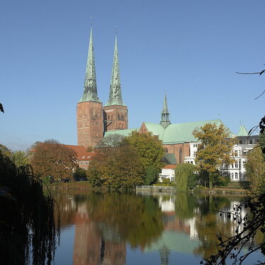 Blick auf den Dom in Lübeck