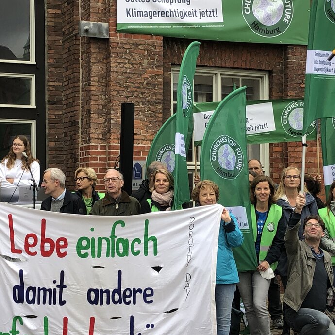 Churches for Future setzt sich für weltweiten Klimaschutz ein, besonders bei der Klima-Demo in Hamburg.