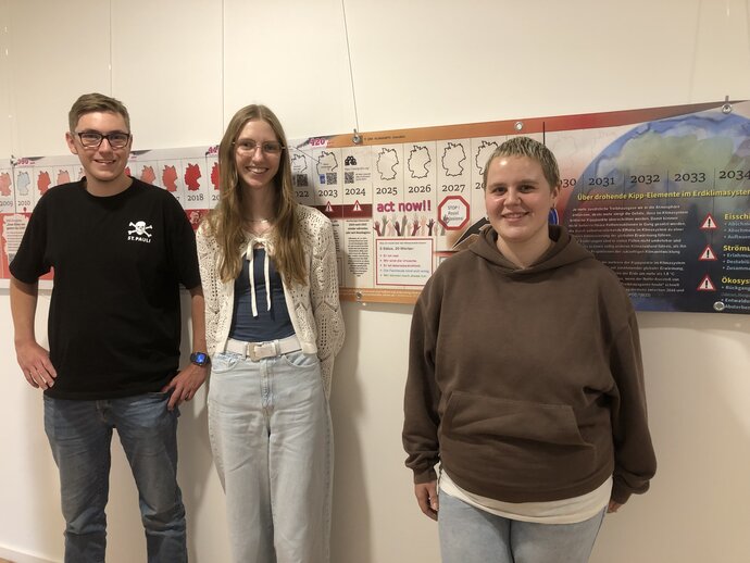 FÖJis 2026/27 Leonard (UKSB), Sina (KK HHOst) und Lilli (KK HHWest/SH) FÖJis 2026 Leonard, Sina, Lilli